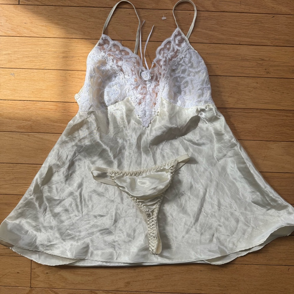 Vintage 90s Satin Lace Babydoll Lingerie Set – Butter Yellow Coquette